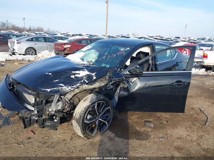 2025 Nissan Altima Sr Fwd