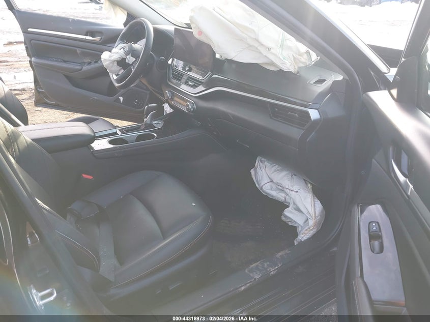 2025 Nissan Altima Sr Fwd