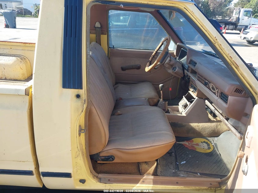 1983 Datsun 720 Long Bed