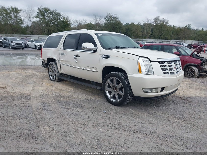 CADILLAC ESCALADE PREMIUM