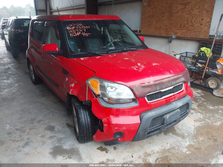 2010 Kia Soul +