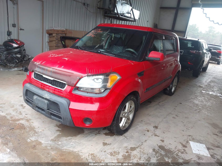 2010 Kia Soul +