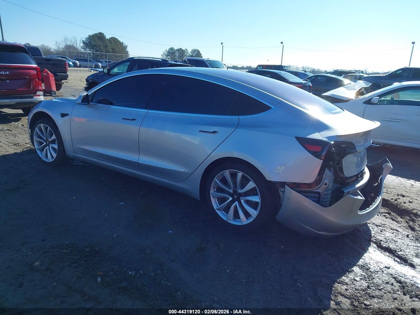 2018 Tesla Model 3 Long Range/Mid Range