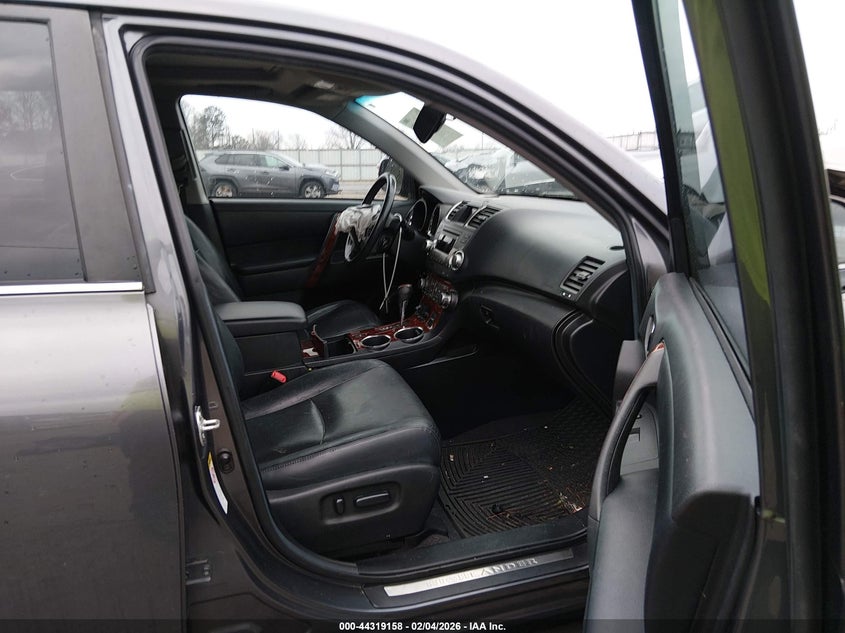 2012 Toyota Highlander Limited V6