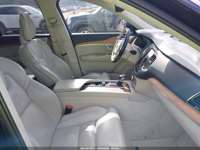 2016 Volvo Xc90 T6 Inscription