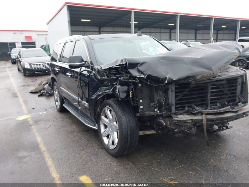 2016 Cadillac Escalade Luxury Collection