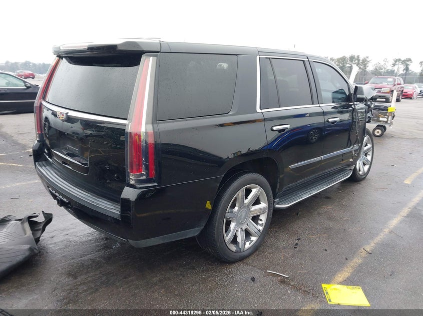 2016 Cadillac Escalade Luxury Collection