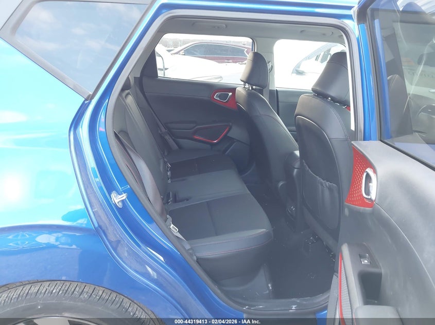 2024 KIA SOUL auction photo 8