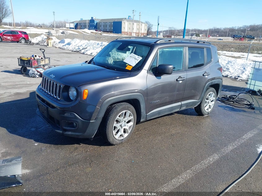 2018 JEEP RENEGADE auction photo 2