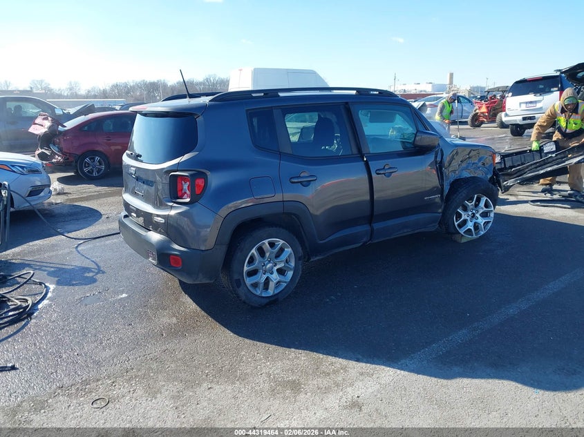 2018 JEEP RENEGADE auction photo 4