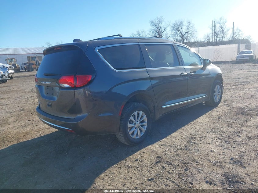 Vin: 2c4rc1bg4jr306673, lot: 44815890, chrysler pacifica touring l 20184