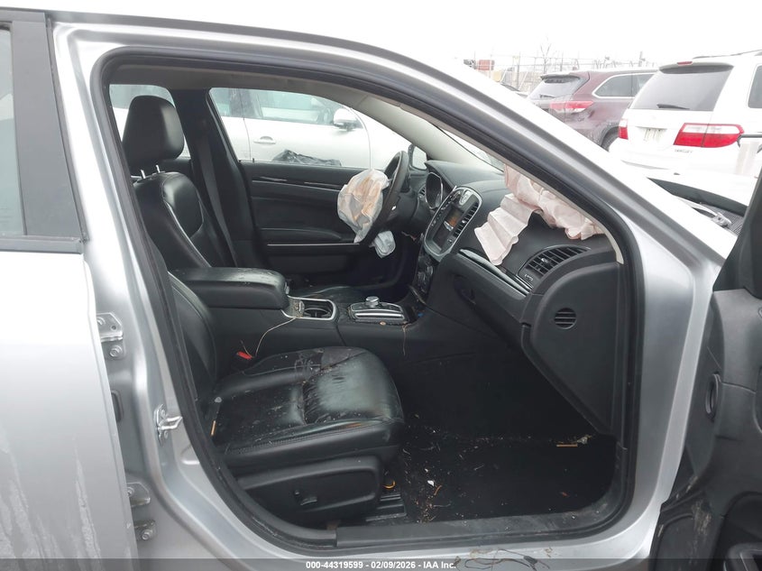 2023 CHRYSLER 300 3.6L V-6 DOHC, VVT, (VIN: 2C3CCADG1PH542056