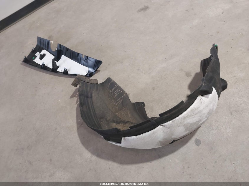 2025 Volvo Ex30 Ultra Twin Motor Performance, Fully Electric VIN: YV4EK3ZL4SS147781 Lot: 44319657