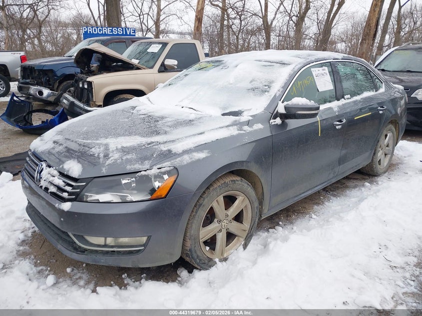2015 Volkswagen Passat 1.8 1.8T Limited Edition grey Lot 111044319679 Vin 1VWAT7A32FC092228