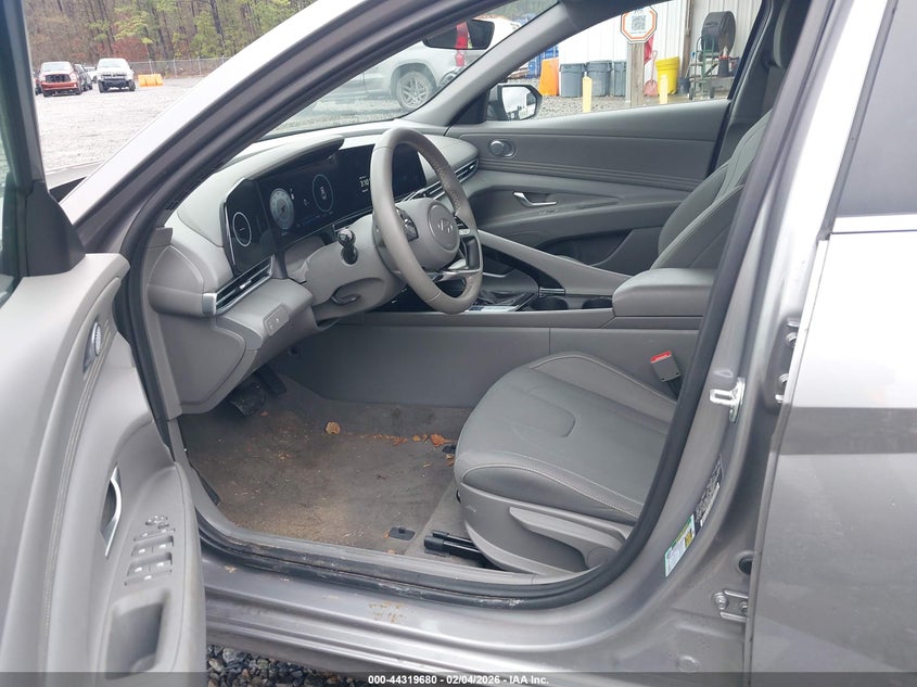VIN KMHLS4DG2SU888991 2025 HYUNDAI ELANTRA SEL CONVENIENCE