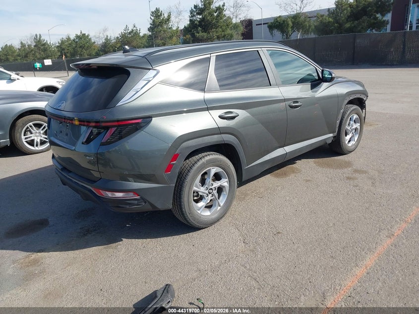 2022 Hyundai Tucson Sel