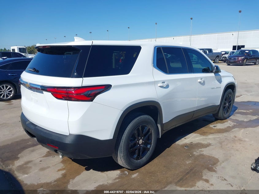 2023 Chevrolet Traverse Ls