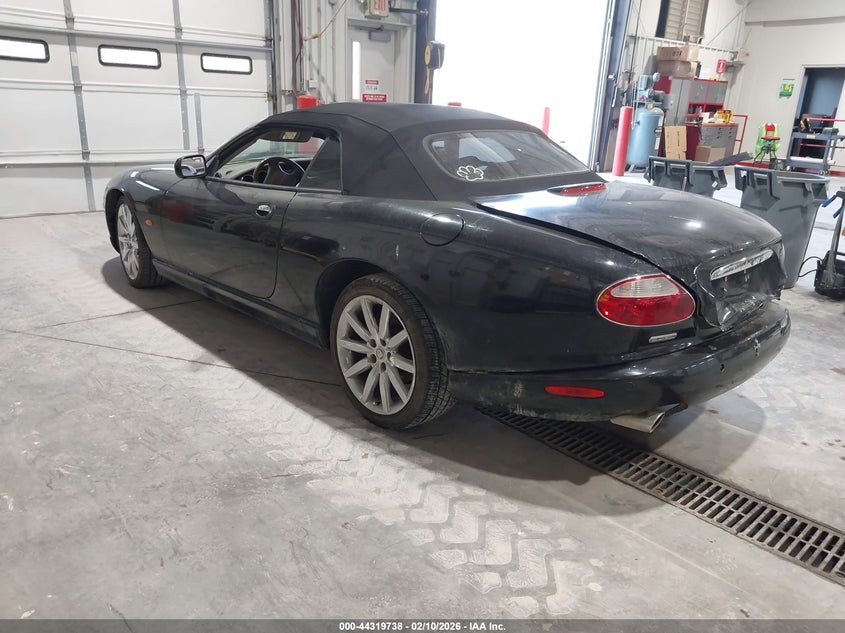 2005 Jaguar Xk8
