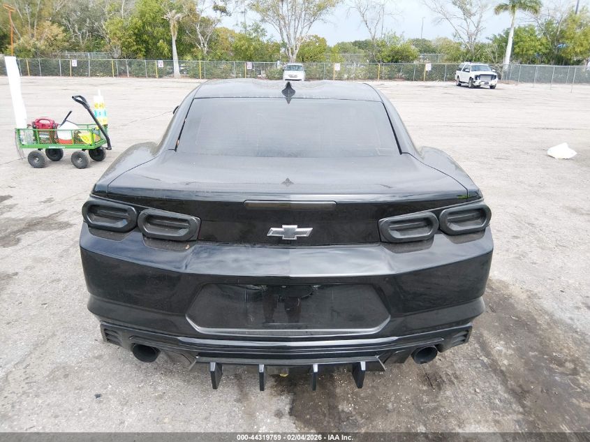Auction sale of the 2019 CHEVROLET CAMARO , vin: 1G1FB1RS0K0104532, lot number: 44319759