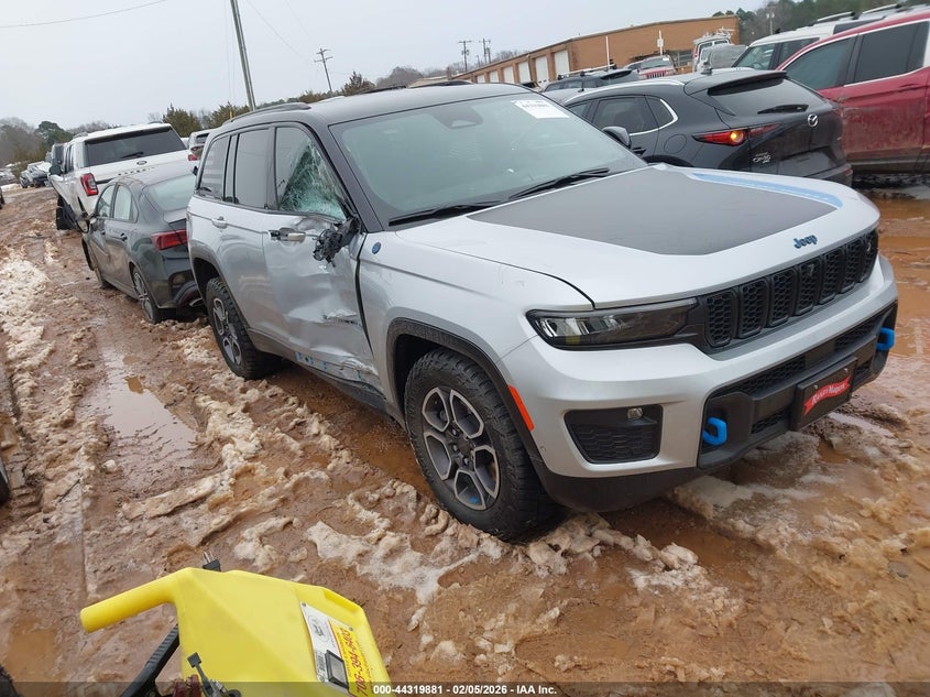 2022 Jeep Grand Cherokee 4Xe Trailhawk 4X4