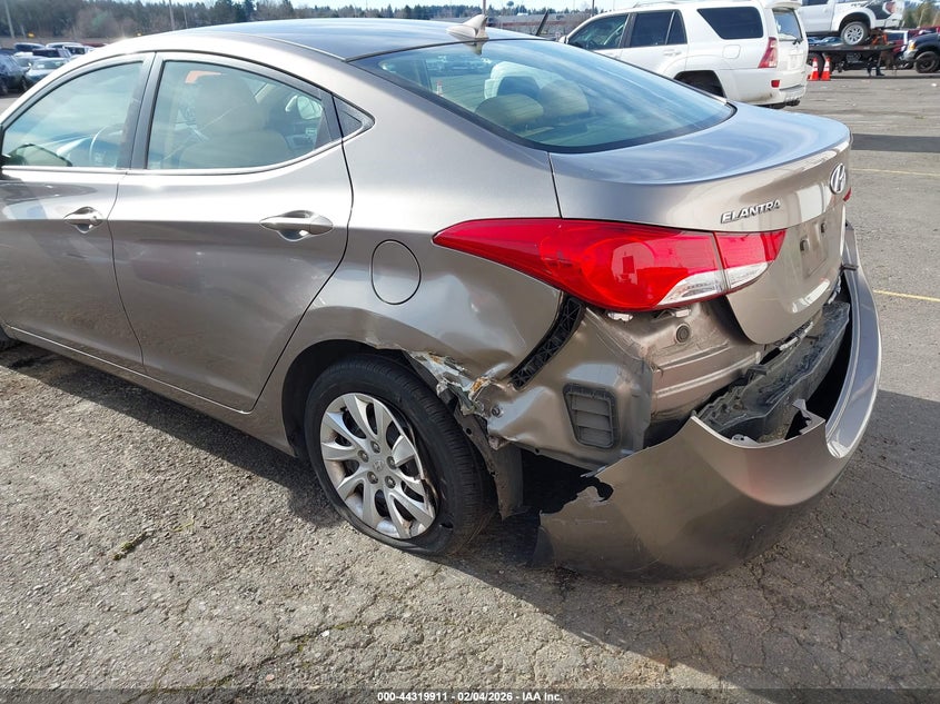 2013 Hyundai Elantra Gls/Limited VIN: 5NPDH4AE5DH167703 Lot: 44319911