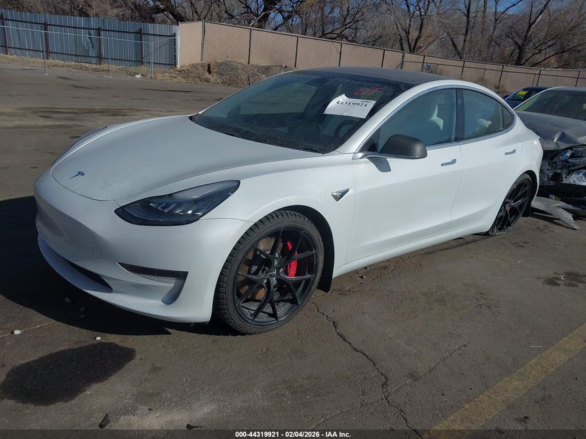 Vin: 5yj3e1ebxjf081607, lot: 44816326, tesla model 3 long range/performance 20182