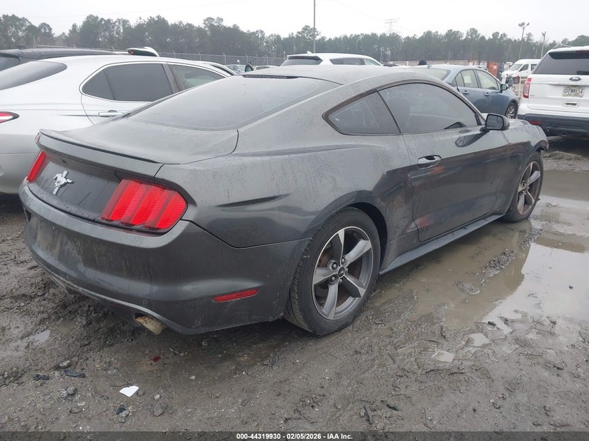 2015 Ford Mustang V6