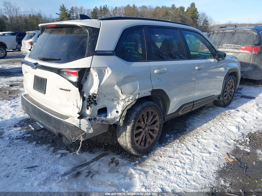 2025 Subaru Forester Sport