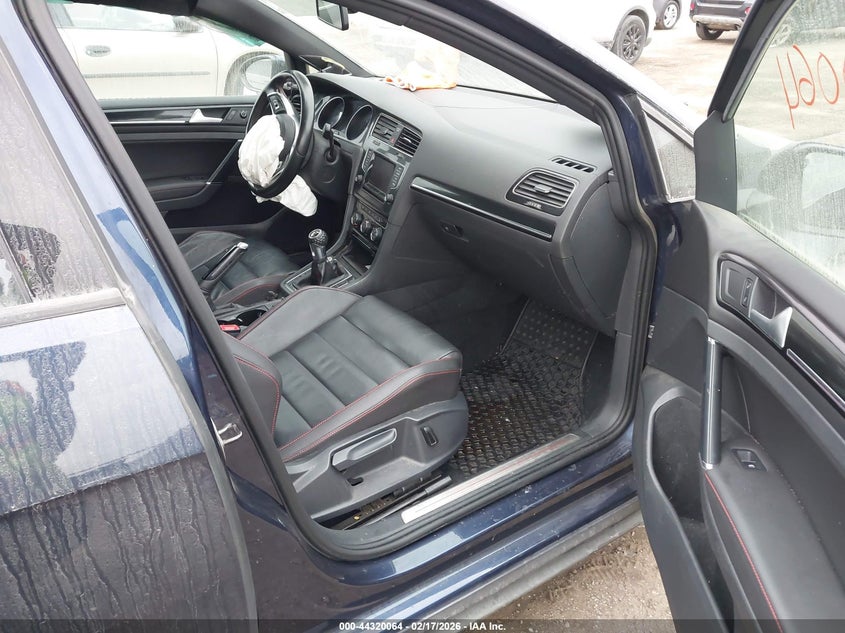 2015 Volkswagen Golf Gti 2.0T Se 4-Door