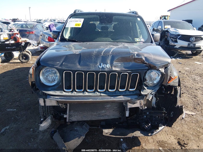 2017 Jeep Renegade 2.4 Latitude 4X4 grey Lot 111044320070 Vin ZACCJBBB4HPF75826