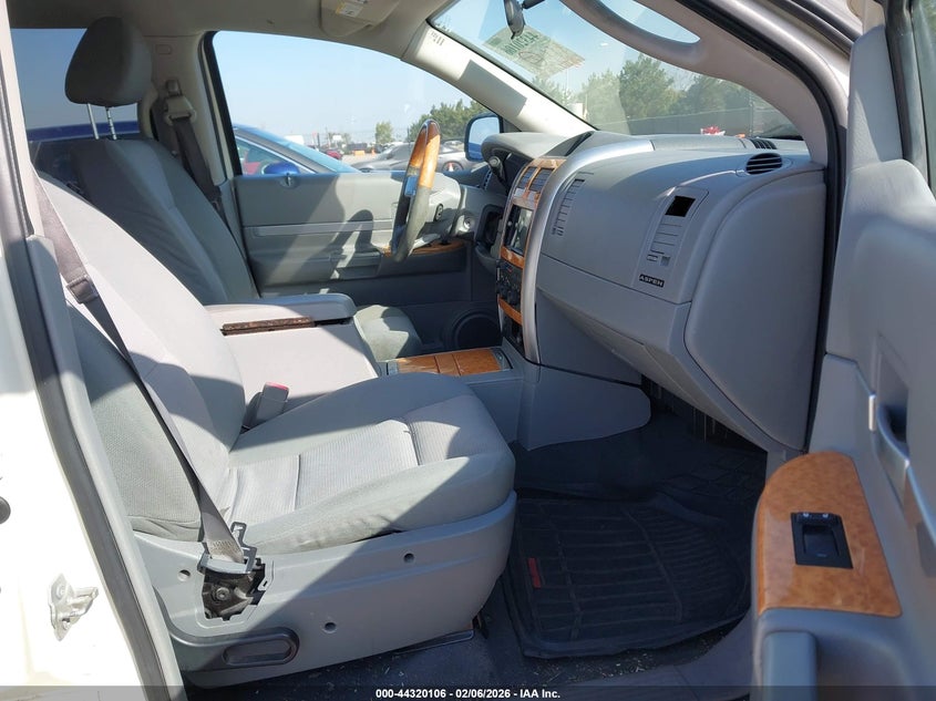 2008 Chrysler Aspen Limited