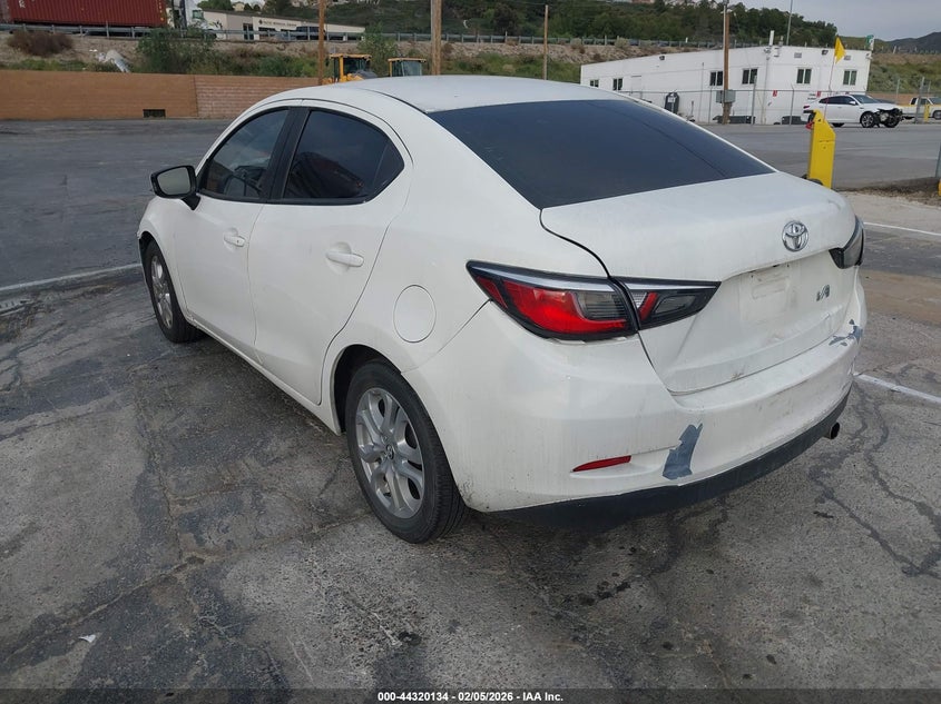 2017 Toyota Yaris Ia