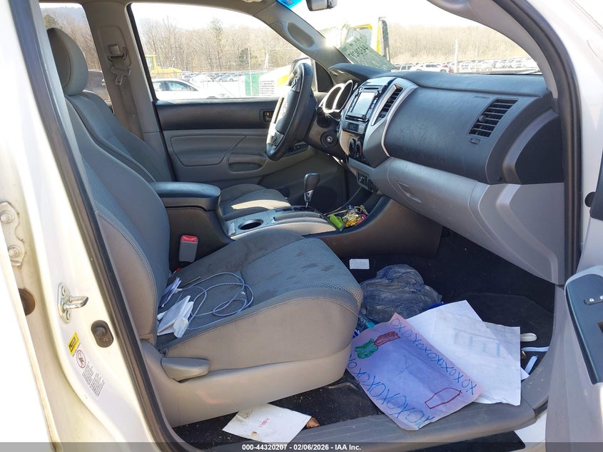 2014 Toyota Tacoma Base V6