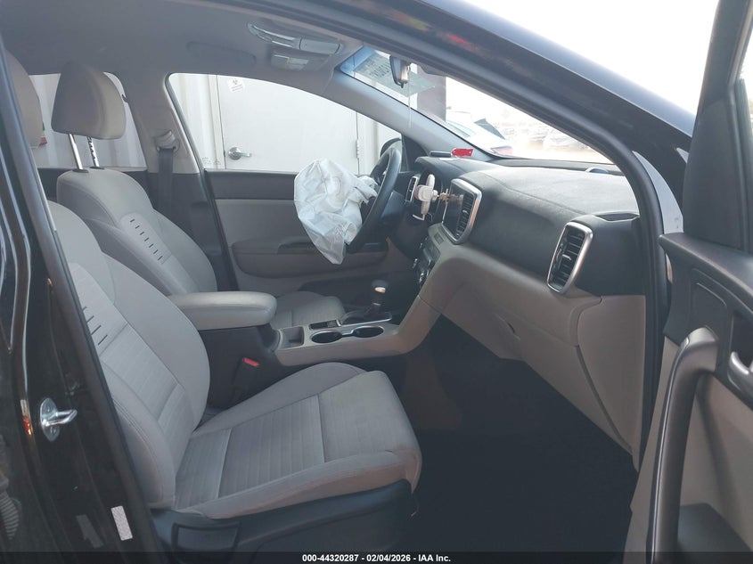 2022 Kia Sportage Lx