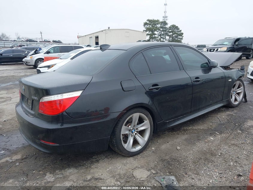 2009 BMW 528I