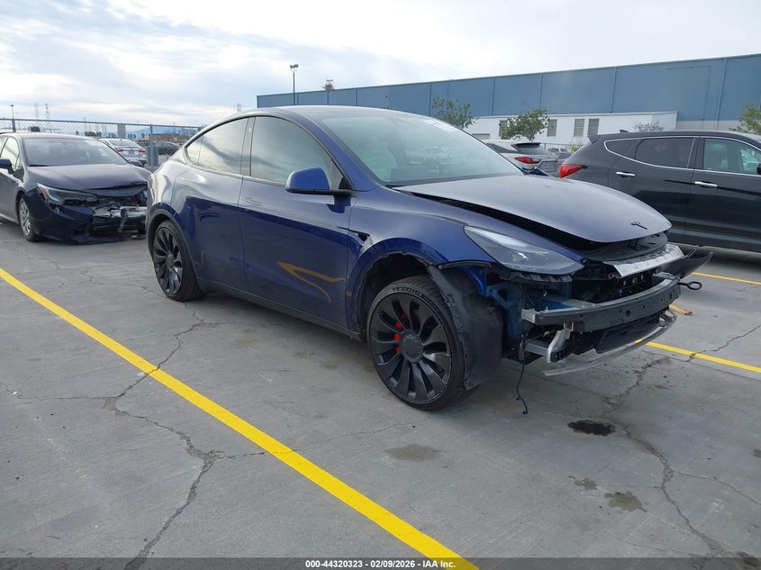 2022 Tesla Model Y Performance Dual Motor All-Wheel Drive