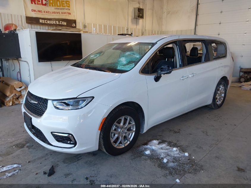 2024 Chrysler Pacifica Touring L