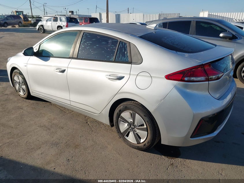 2018 Hyundai Ioniq Hybrid Blue