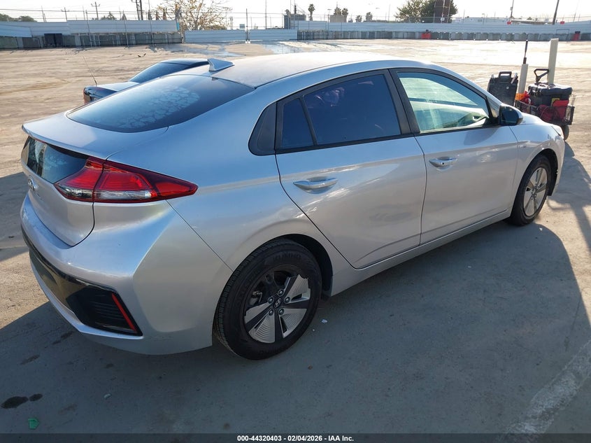 2018 Hyundai Ioniq Hybrid Blue