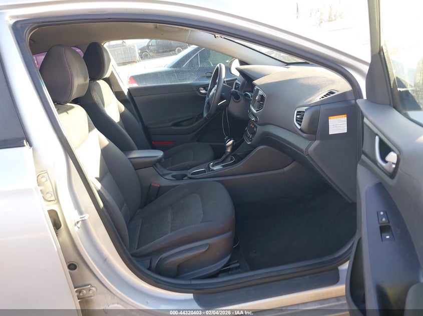 2018 Hyundai Ioniq Hybrid Blue