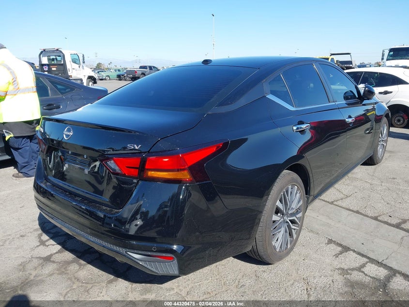 2023 Nissan Altima Sv Fwd