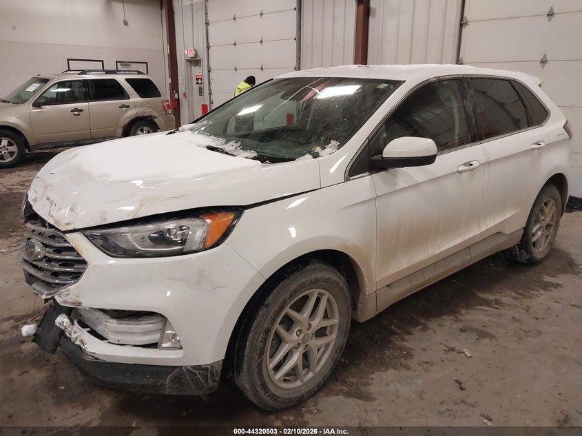 2022 Ford Edge Sel