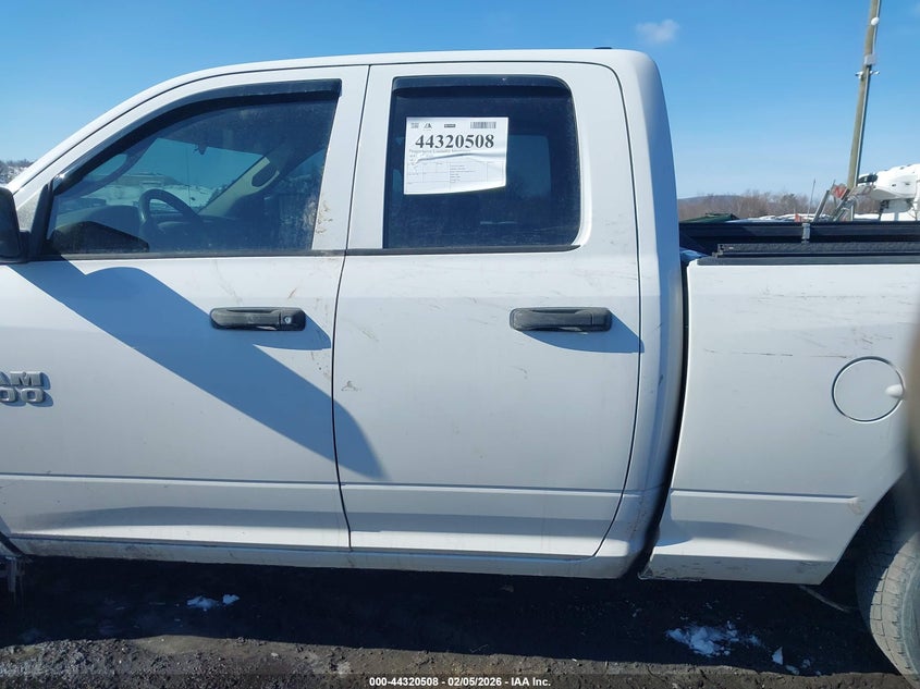 1C6RR7FT5JS124527 2018 Ram 1500 5.7 Ram Express 4X4 6'4 Box Unknown