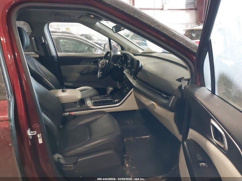 AtlanticExpress - Kia Carnival