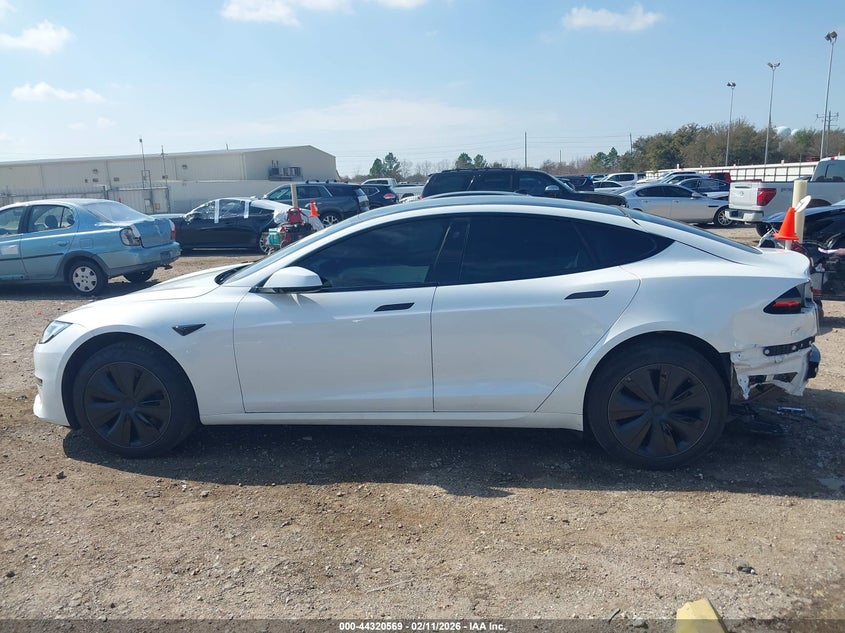 2022 Tesla Model S Dual Motor All-Wheel Drive VIN: 5YJSA1E58NF493449 Lot: 44320569