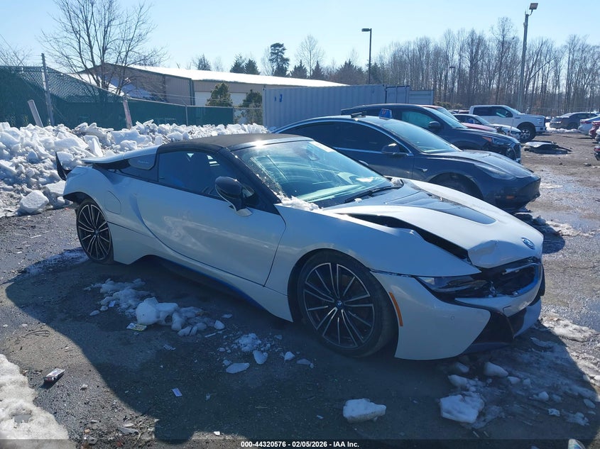 2019 BMW I8