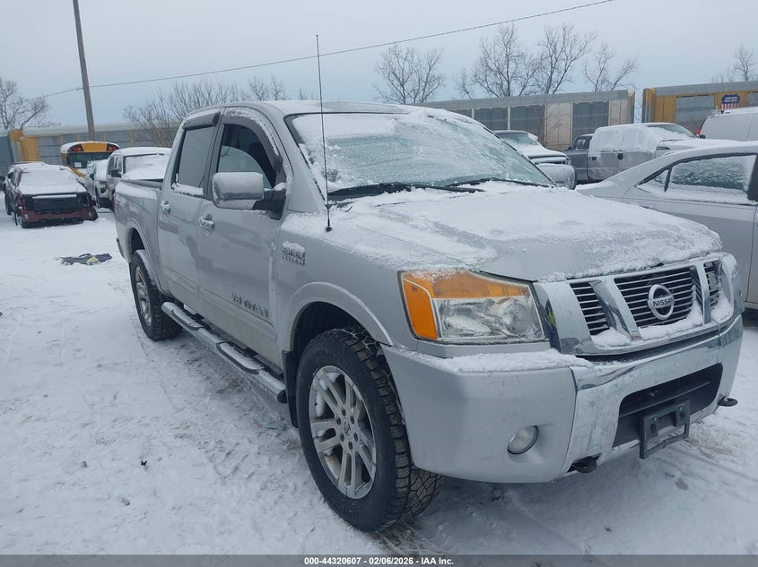 2012 Nissan Titan Sl