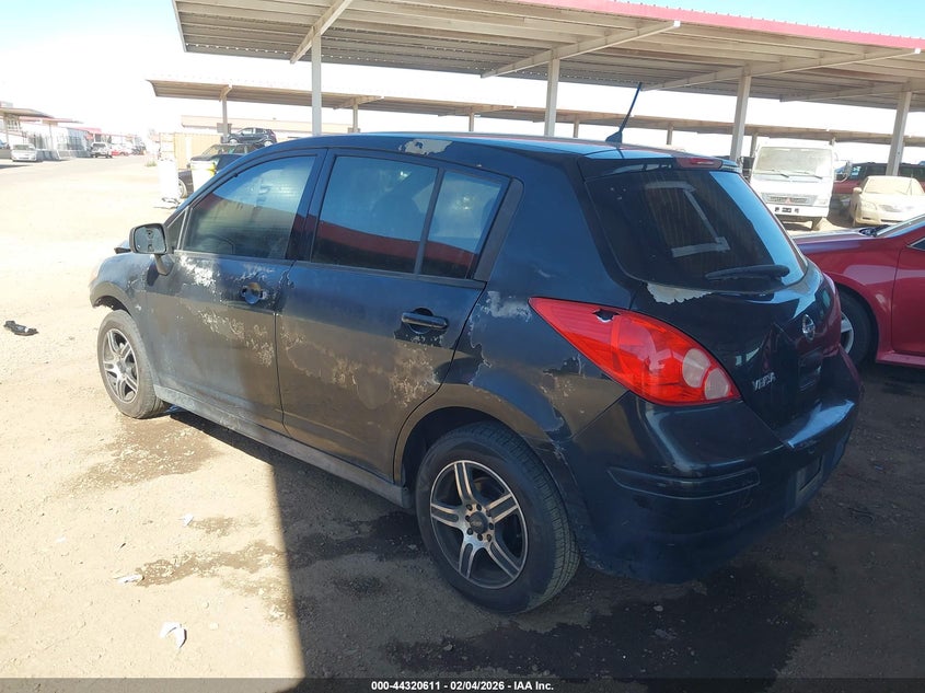 2011 Nissan Versa 1.8S
