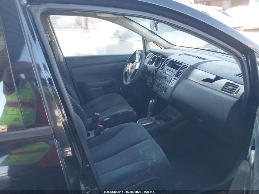 2011 Nissan Versa 1.8S