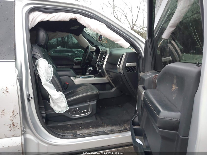 2015 Ford F-150 Platinum